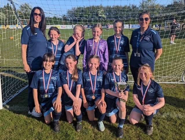 Oldway girls' football team summer 2025